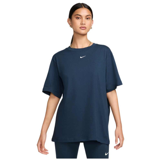 Nike Γυναικεία κοντομάνικη μπλούζα Sportswear Essential